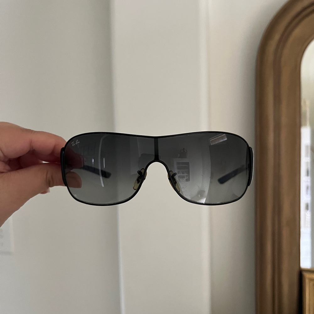 Ray-Ban Dark Gray Sunglasses